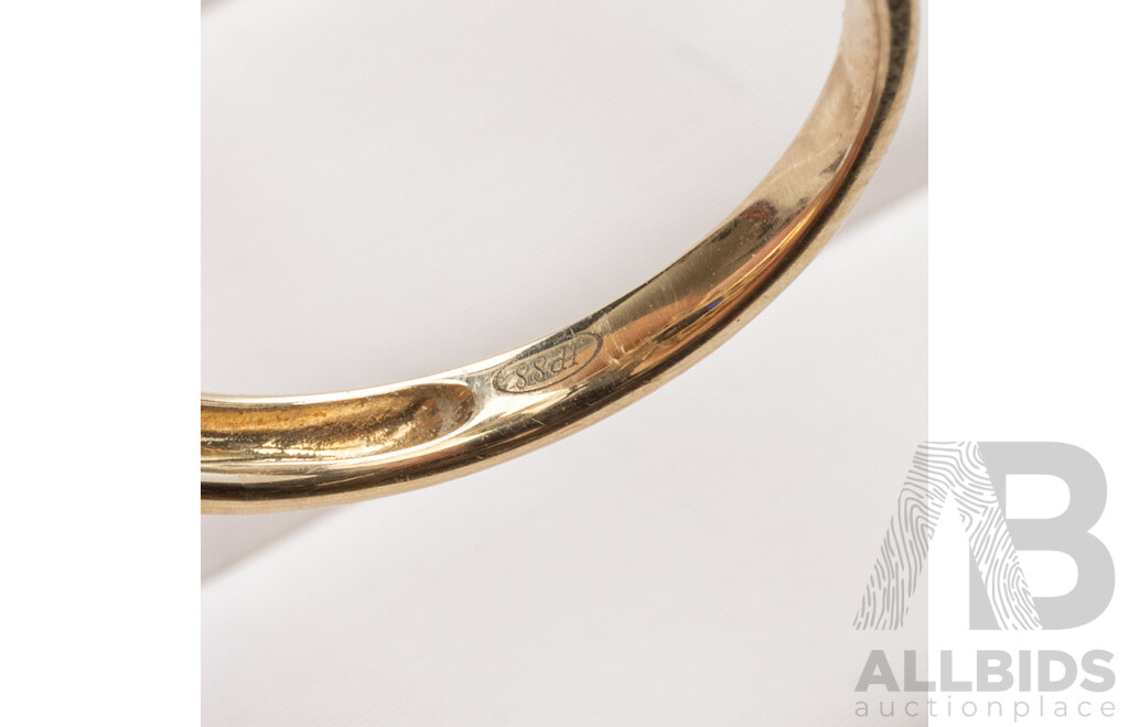 9ct Created Sapphire & Diamond Halo Ring, Est TDW 0.10ct, Size O, 3.28 Grams