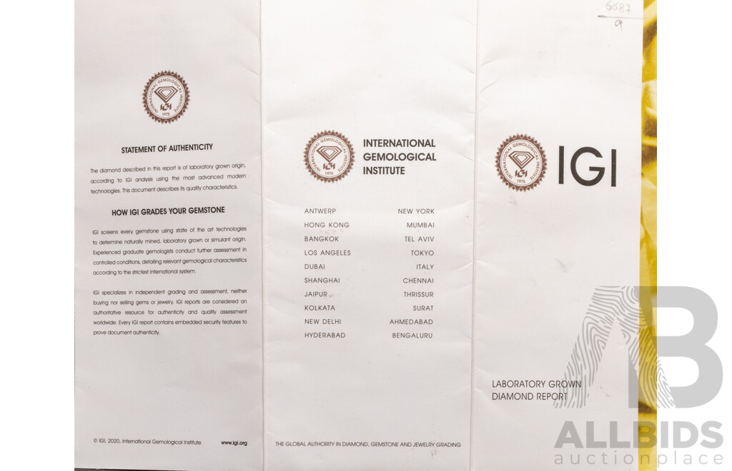 14ct White Gold Oval Cut IGI Certified Lab Grown Diamond Solitaire Engagement Ring, TDW 1.0ct, Size L1/2, 5.39 Grams