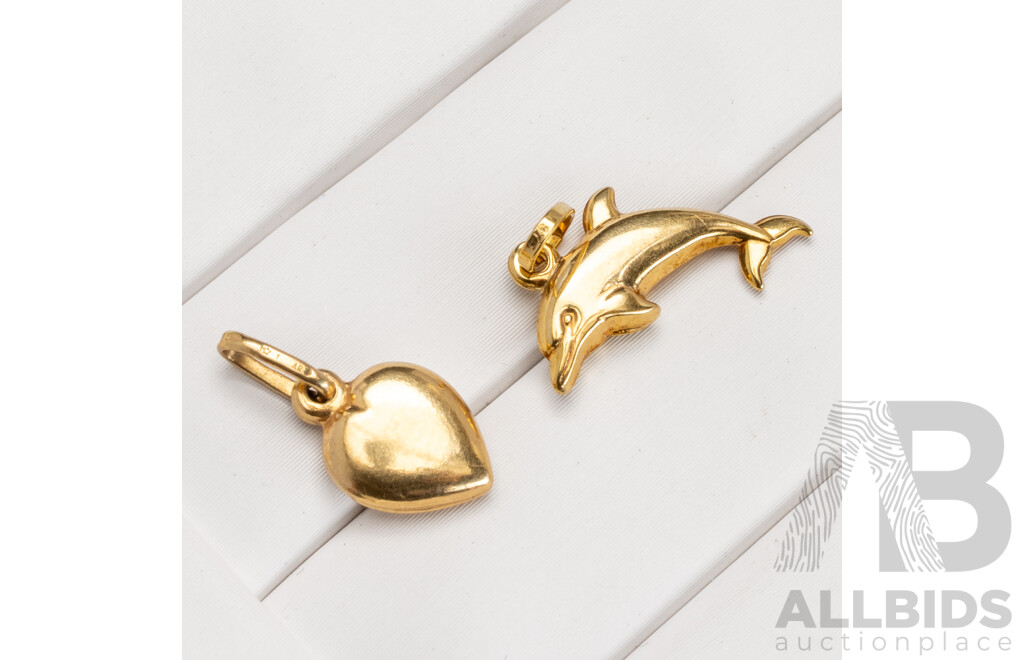 9ct Dolphin Charm & 9ct Heart Charm, Both as New, 0.94 Grams