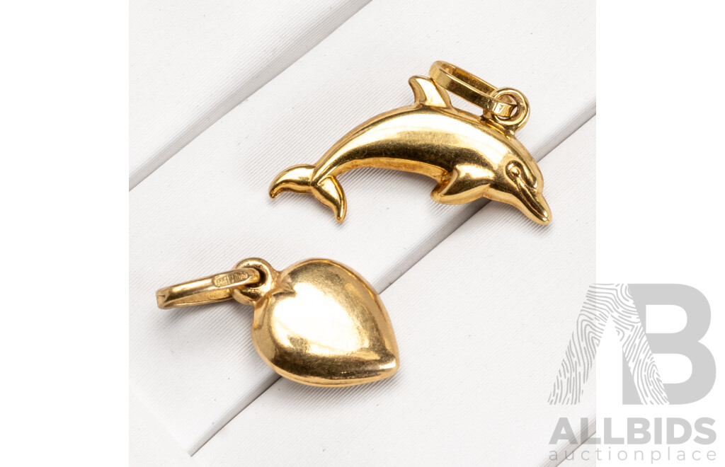 9ct Dolphin Charm & 9ct Heart Charm, Both as New, 0.94 Grams