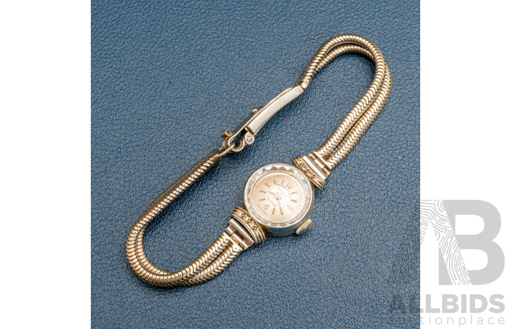 9-10ct White Gold Favre-Leuba Lavina Genevé Swiss Made Petite Ladies Vintage Dress Watch, Diamond Set TDW 0.08ct, 19.78 Grams