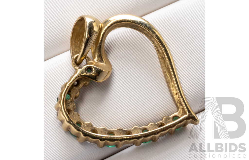 9ct Emerald & Diamond Pendant, 22mm, 1.53 Grams