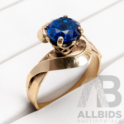 9ct Vintage Mid Blue Sapphire Ring, Size M, 2.28 Grams