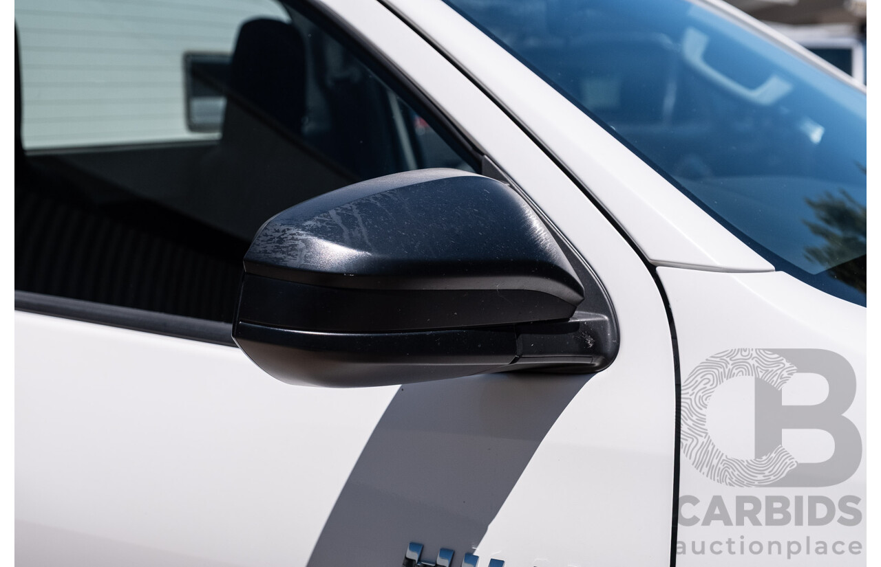 11/2023 Toyota Hilux Workmate (4x2) TGN121R C/Chas Glacier White 2.7L