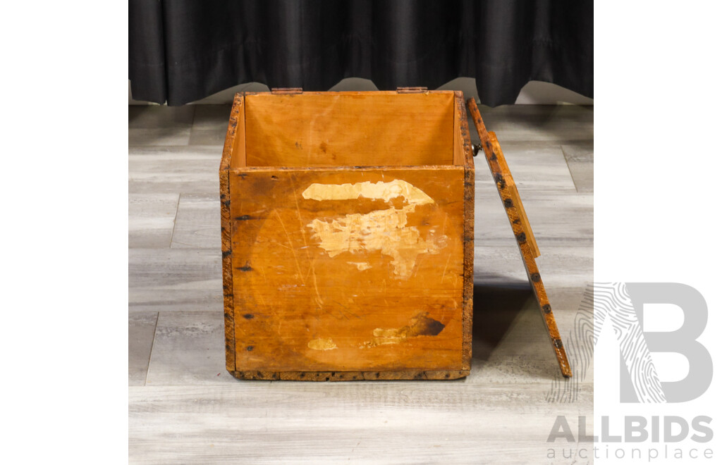 Vintage Tweed River Co Butter Box