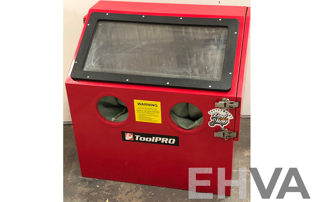 Toolpro 100 Litre Sandblasting Cabinet