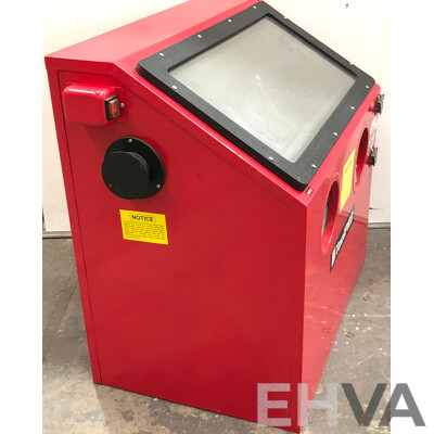 Toolpro 100 Litre Sandblasting Cabinet