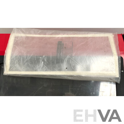 Toolpro 100 Litre Sandblasting Cabinet