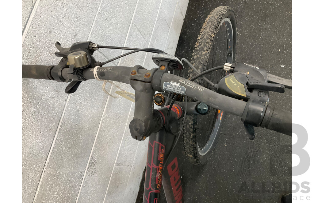 NITRO TRAVERSE Mountain Bike