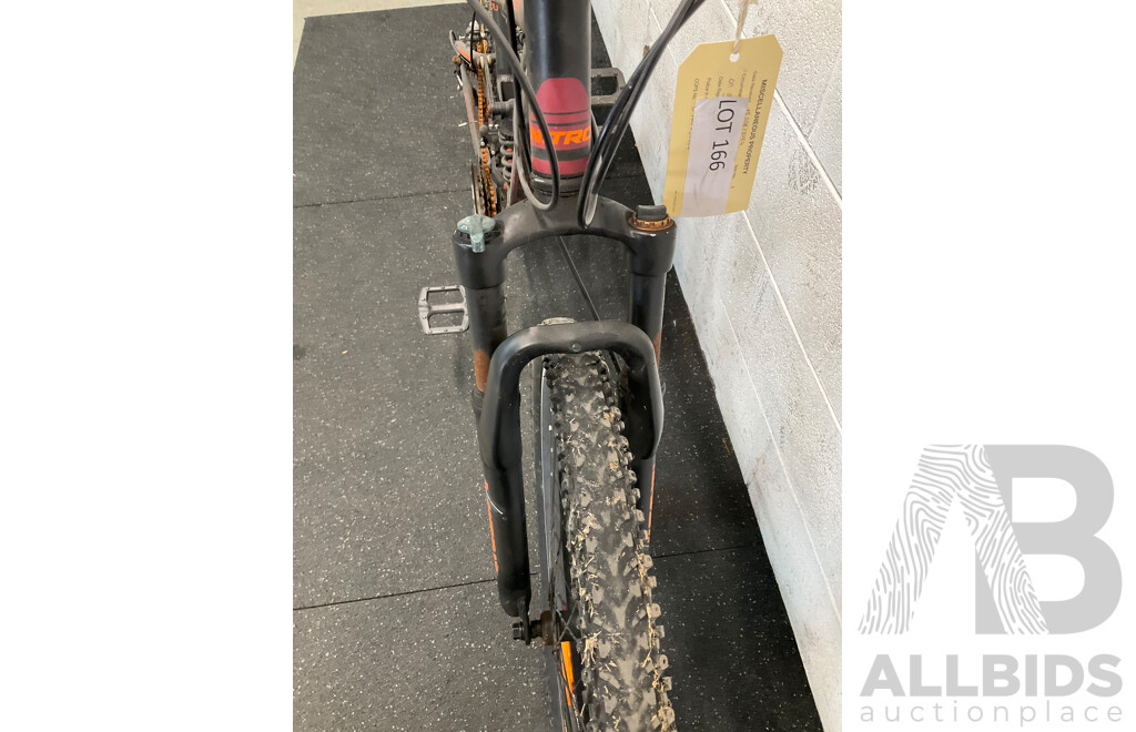 NITRO TRAVERSE Mountain Bike