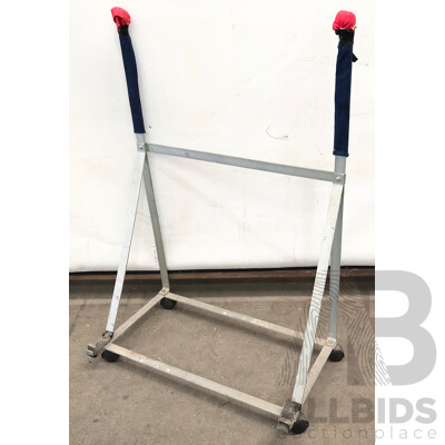 Mobile Spray Painters Stand