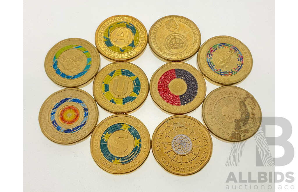 Ten Australian Commemorative Two Dollar Coins Including 2022 Commonwealth Games A,U,S, 2022 Frontline Workers, 2021 Aboriginal Flag, 2016 Fifty Years Decimal Currency, 2012 Remembrance, 2018 Lest We Forget.........