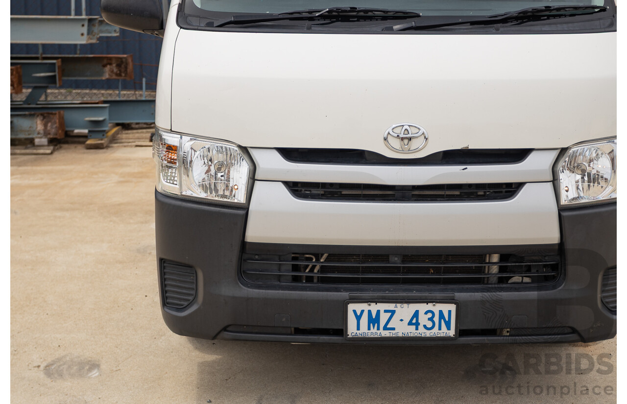 03/2016 Toyota Hiace LWB KDH201R MY16 4d Van Turbo Diesel 3.0L
