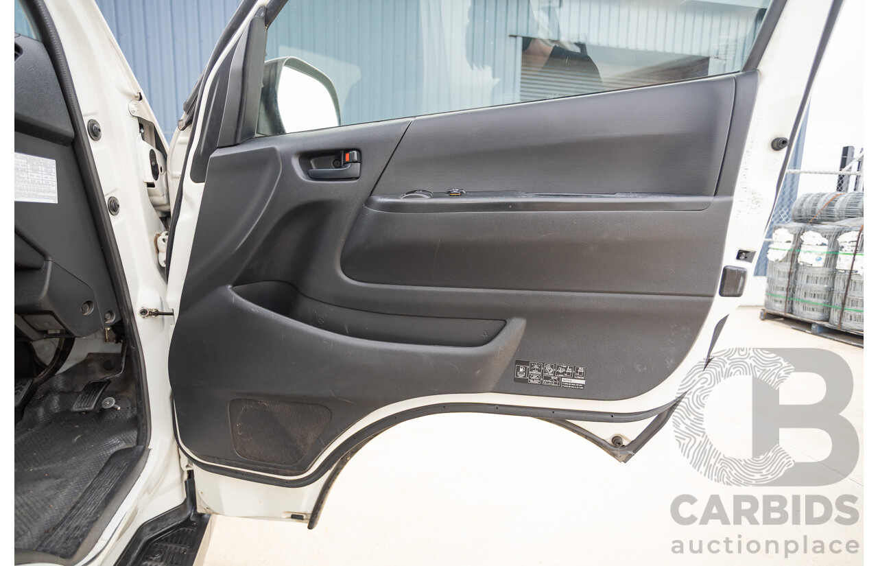 03/2016 Toyota Hiace LWB KDH201R MY16 4d Van Turbo Diesel 3.0L