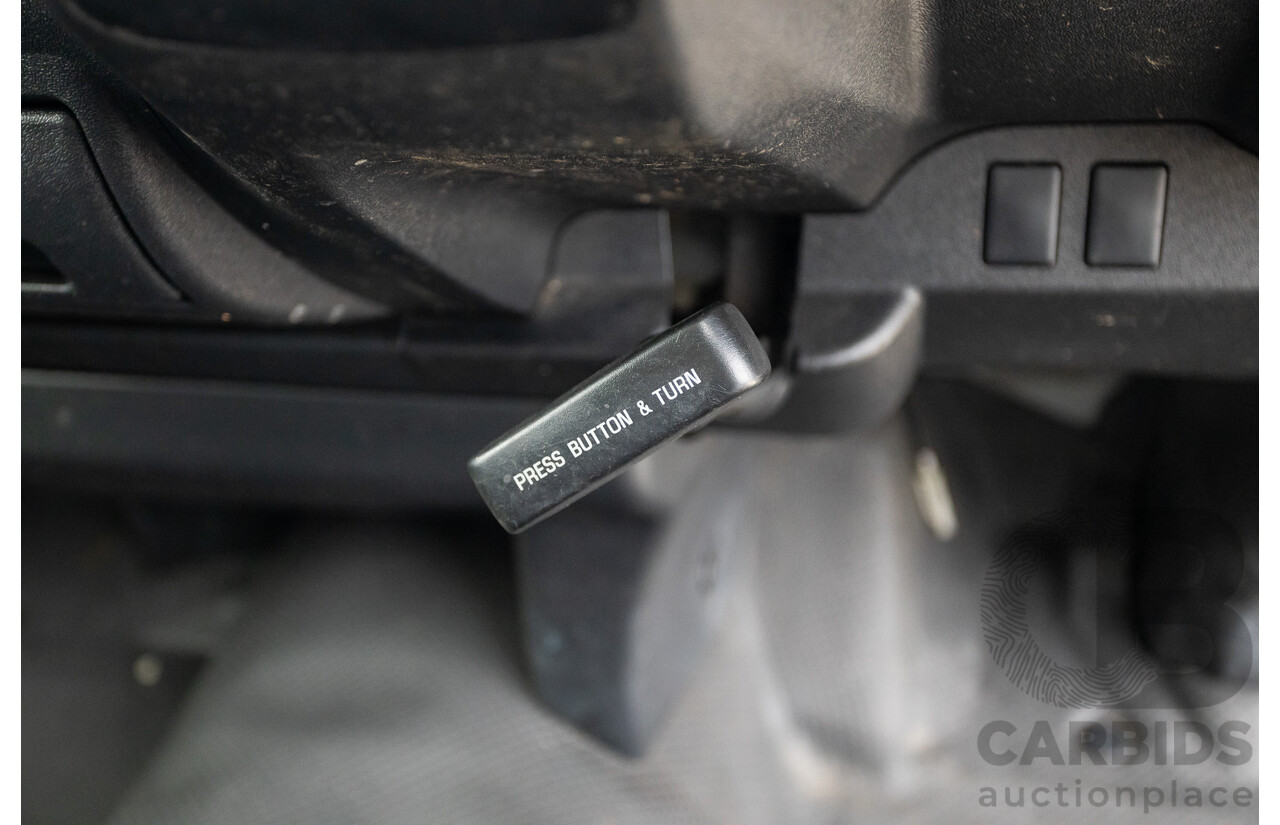 03/2016 Toyota Hiace LWB KDH201R MY16 4d Van Turbo Diesel 3.0L