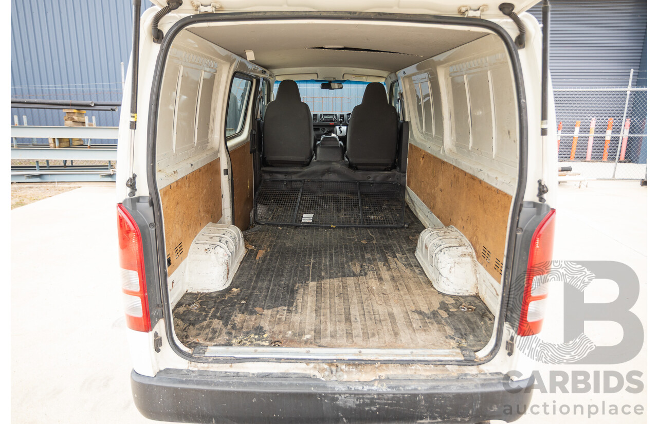 03/2016 Toyota Hiace LWB KDH201R MY16 4d Van Turbo Diesel 3.0L