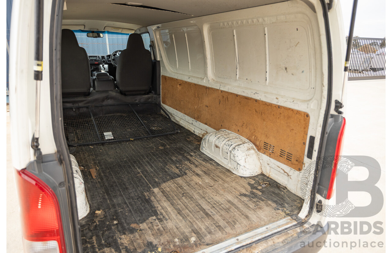03/2016 Toyota Hiace LWB KDH201R MY16 4d Van Turbo Diesel 3.0L