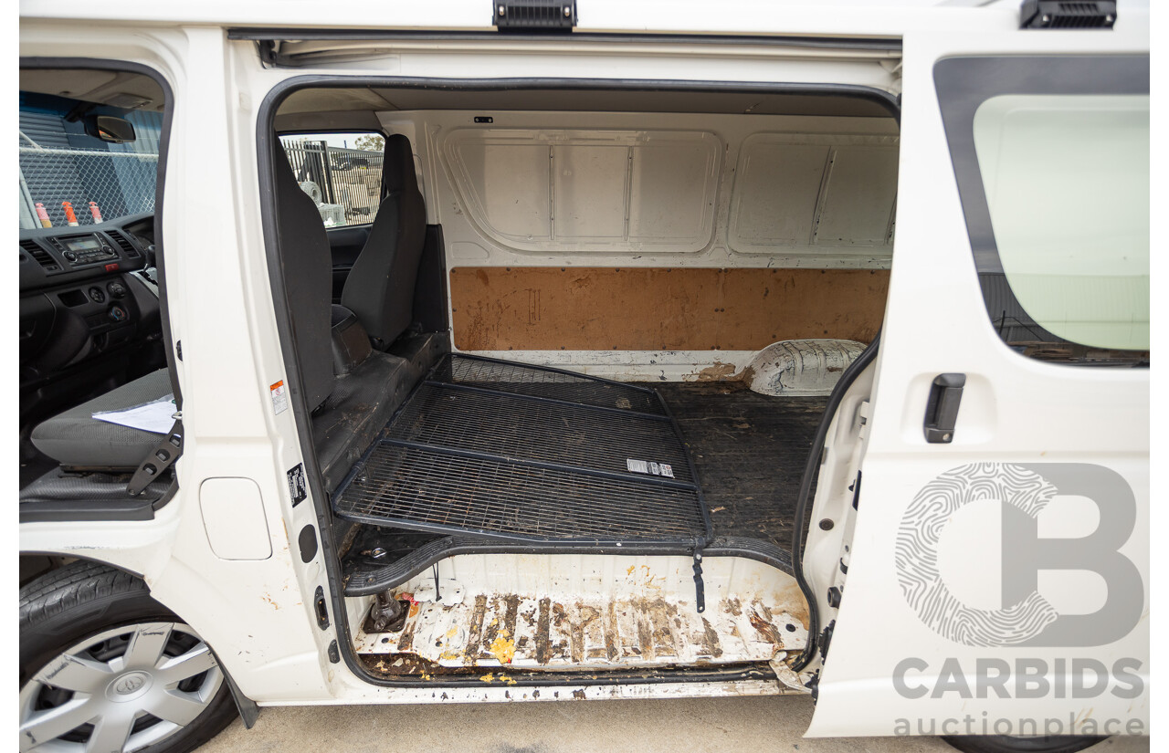 03/2016 Toyota Hiace LWB KDH201R MY16 4d Van Turbo Diesel 3.0L
