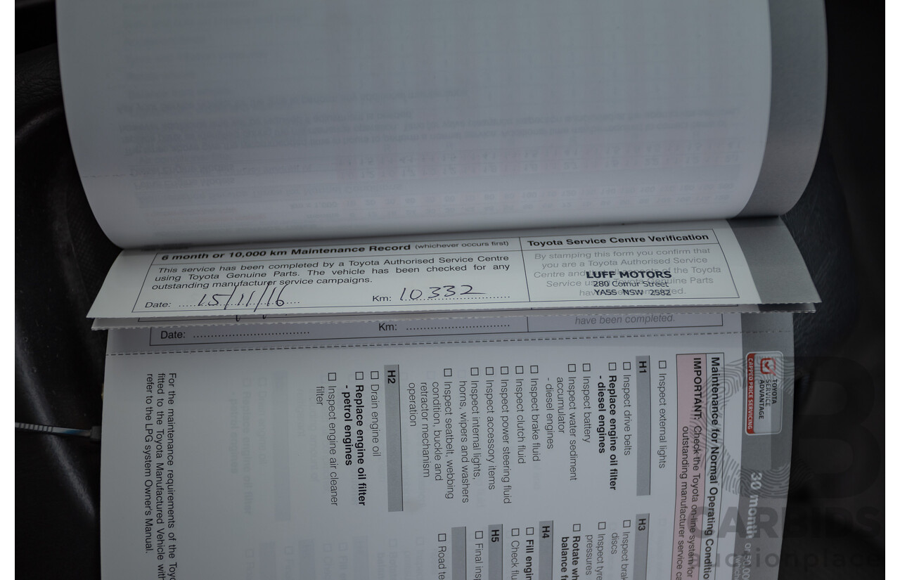 03/2016 Toyota Hiace LWB KDH201R MY16 4d Van Turbo Diesel 3.0L