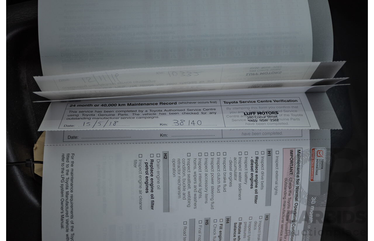 03/2016 Toyota Hiace LWB KDH201R MY16 4d Van Turbo Diesel 3.0L