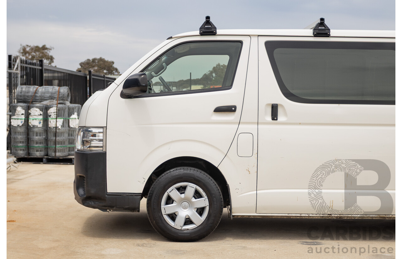 03/2016 Toyota Hiace LWB KDH201R MY16 4d Van Turbo Diesel 3.0L