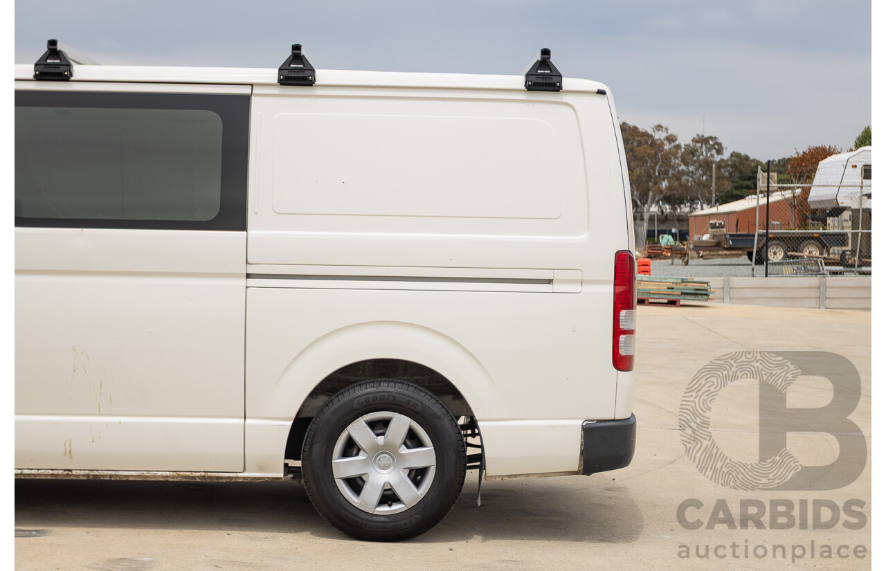 03/2016 Toyota Hiace LWB KDH201R MY16 4d Van Turbo Diesel 3.0L