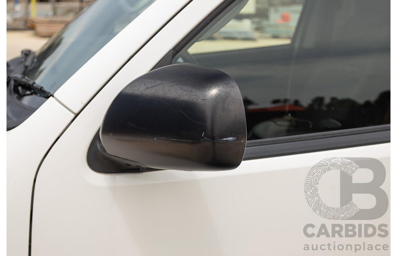 03/2016 Toyota Hiace LWB KDH201R MY16 4d Van Turbo Diesel 3.0L