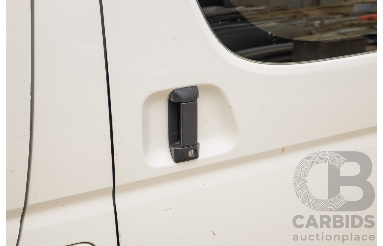 03/2016 Toyota Hiace LWB KDH201R MY16 4d Van Turbo Diesel 3.0L