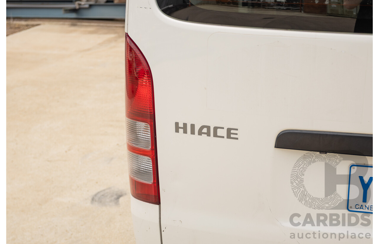 03/2016 Toyota Hiace LWB KDH201R MY16 4d Van Turbo Diesel 3.0L