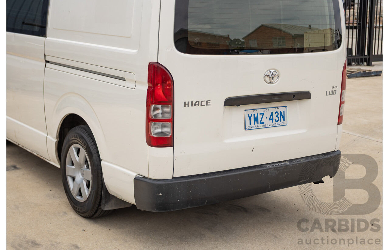 03/2016 Toyota Hiace LWB KDH201R MY16 4d Van Turbo Diesel 3.0L
