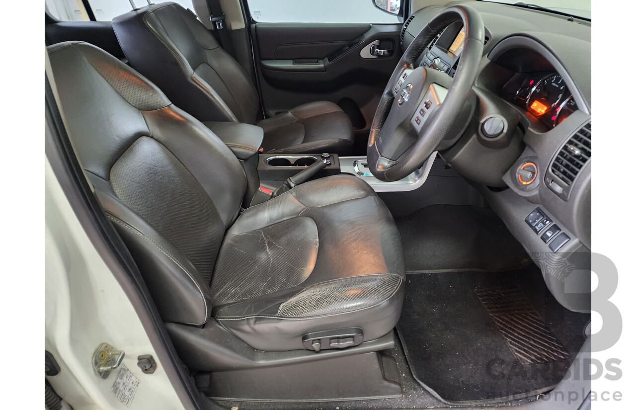 5/2012 Nissan Pathfinder Ti (4x4) R51 SERIES 4 4d Wagon White 2.5L