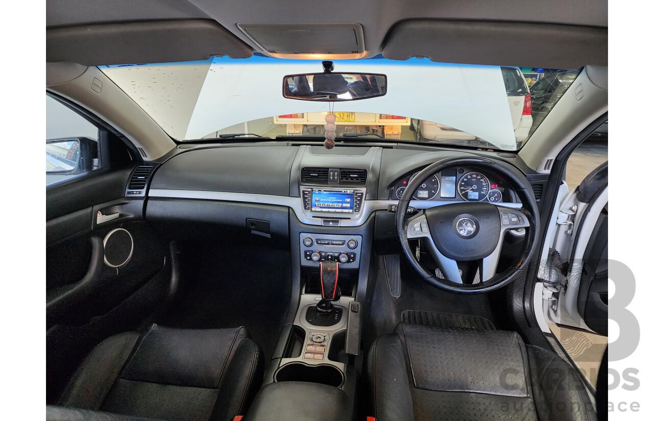 10/2012 Holden Commodore Omega VE II MY12 4d Sportwagon White 3.0L