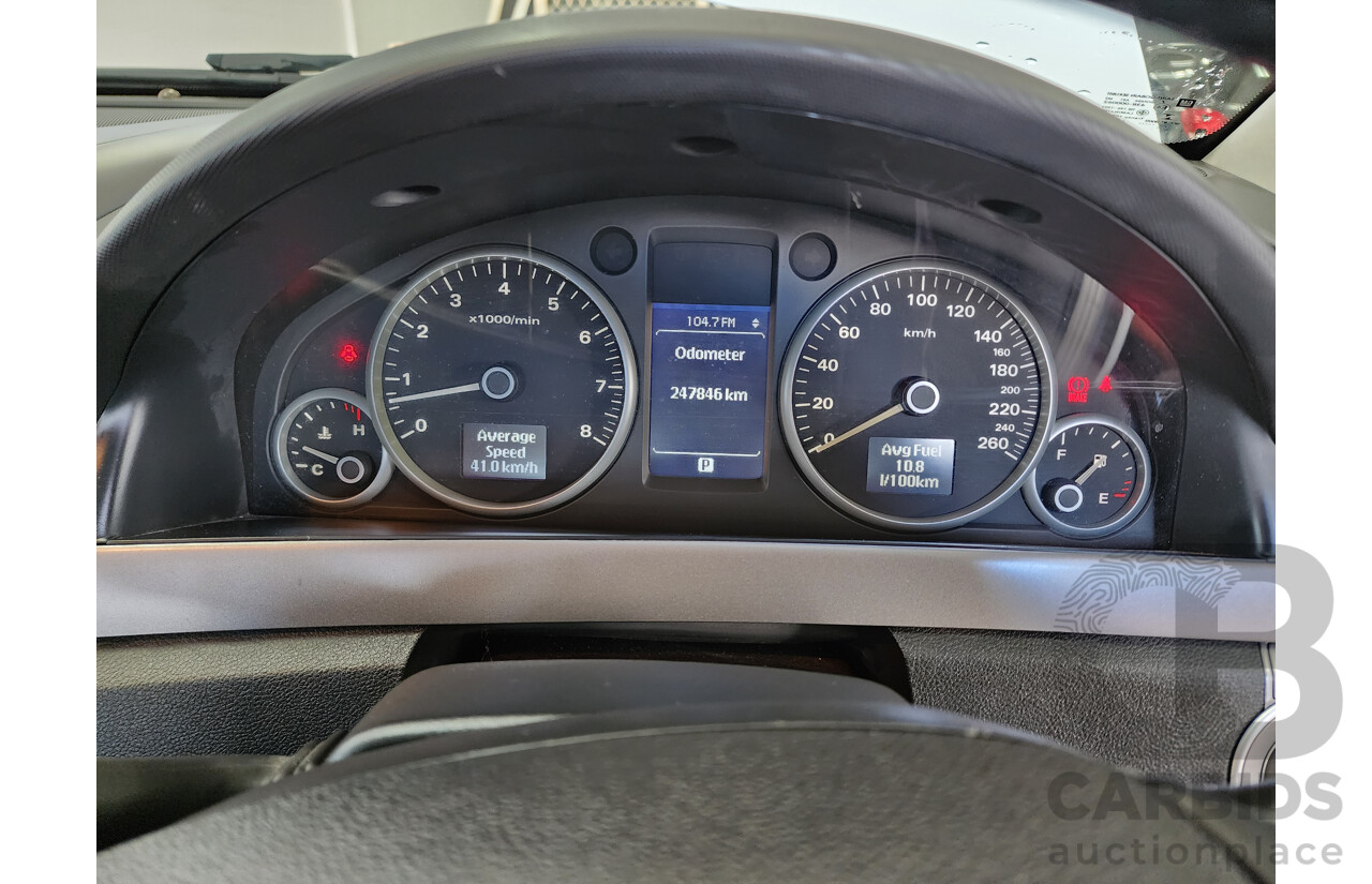 10/2012 Holden Commodore Omega VE II MY12 4d Sportwagon White 3.0L