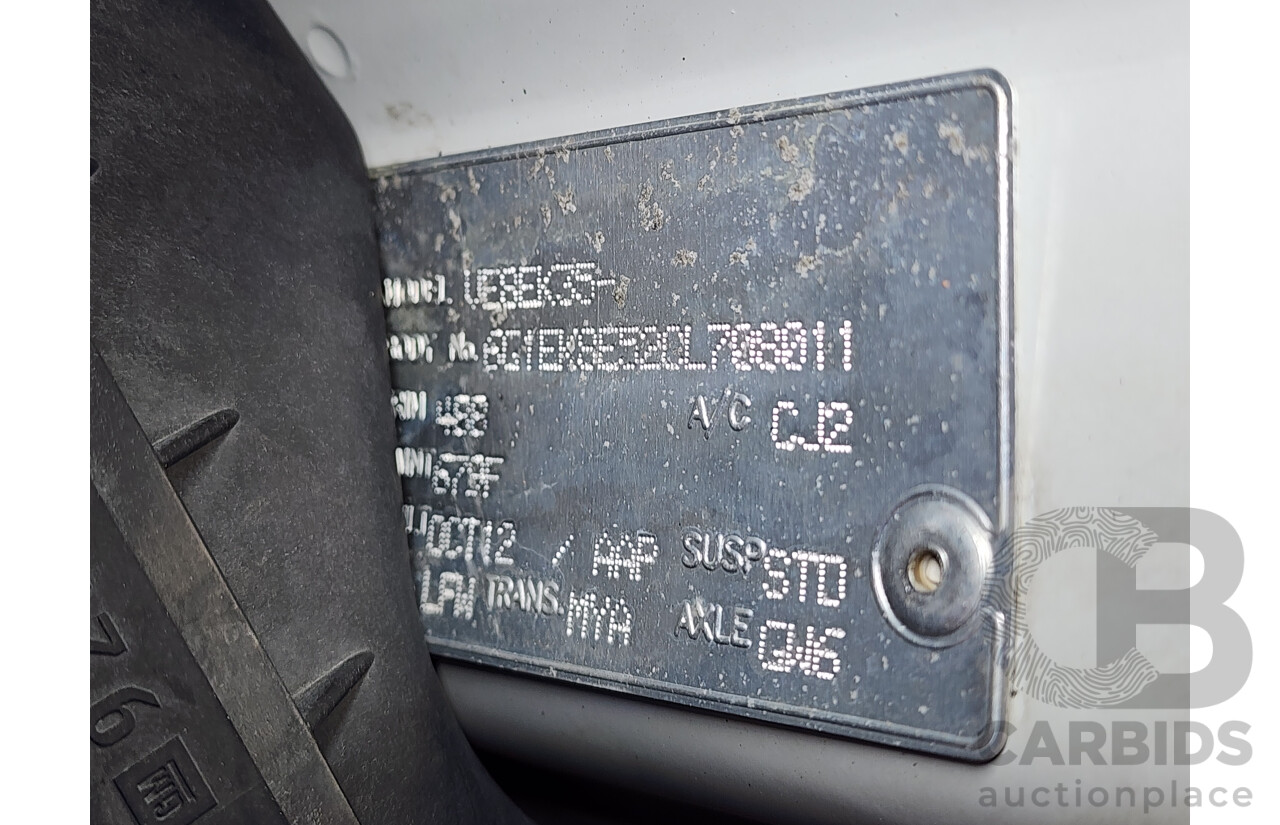 10/2012 Holden Commodore Omega VE II MY12 4d Sportwagon White 3.0L