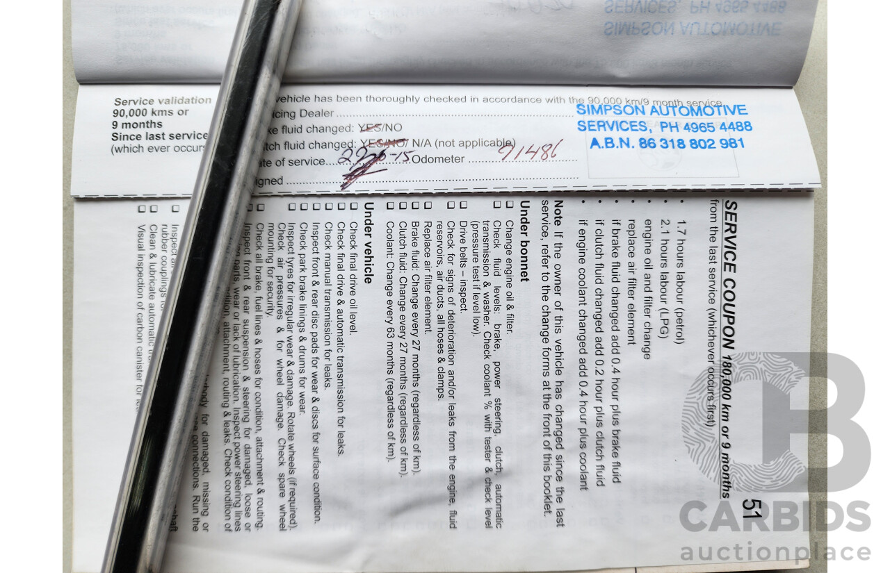 10/2012 Holden Commodore Omega VE II MY12 4d Sportwagon White 3.0L