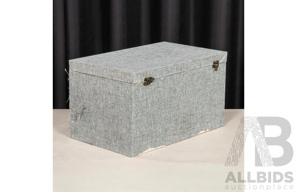 Chinese Porcelain Baluster Character Vase in Presentation Box