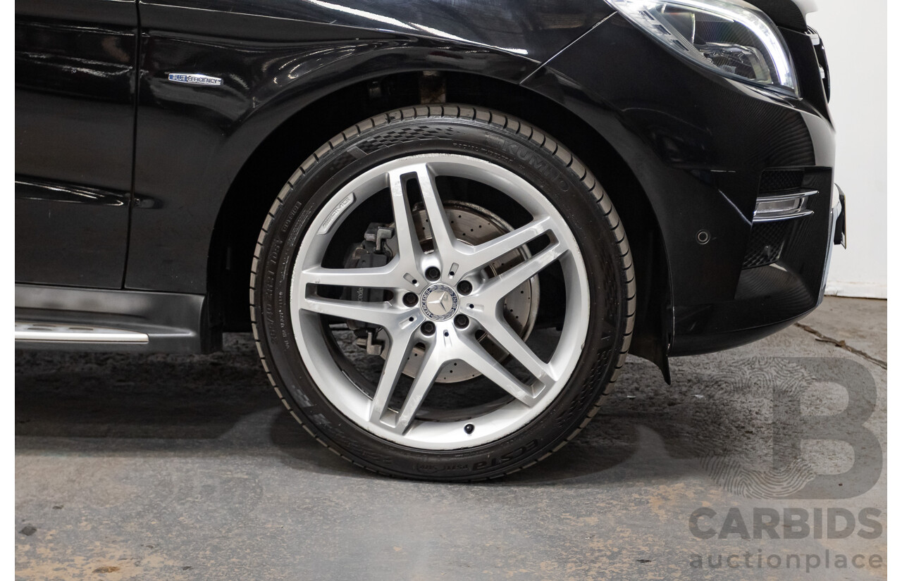 04/2012 Mercedes-Benz ML350 AMG Pack CDI Bluetec (4x4) 166 4d Wagon Obsidian Black Metallic Turbo Diesel 3.0L