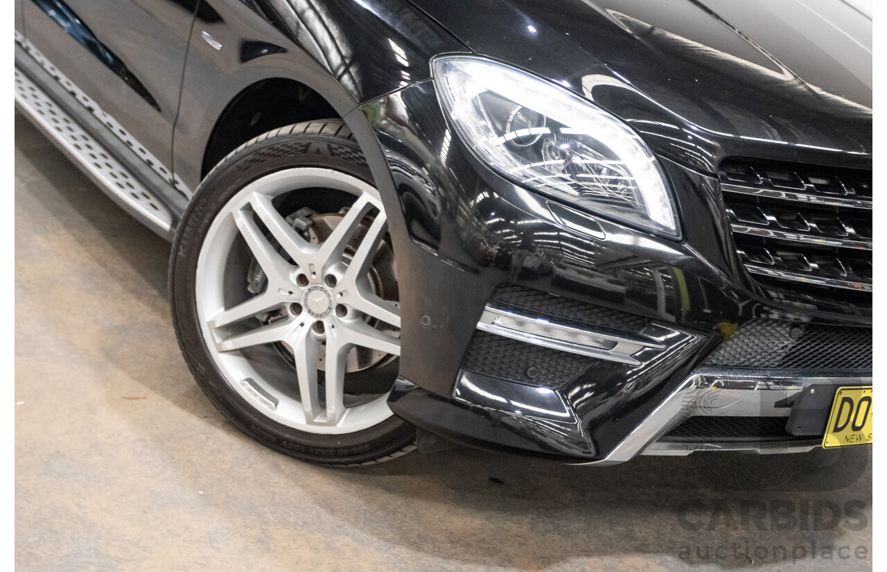 04/2012 Mercedes-Benz ML350 AMG Pack CDI Bluetec (4x4) 166 4d Wagon Obsidian Black Metallic Turbo Diesel 3.0L