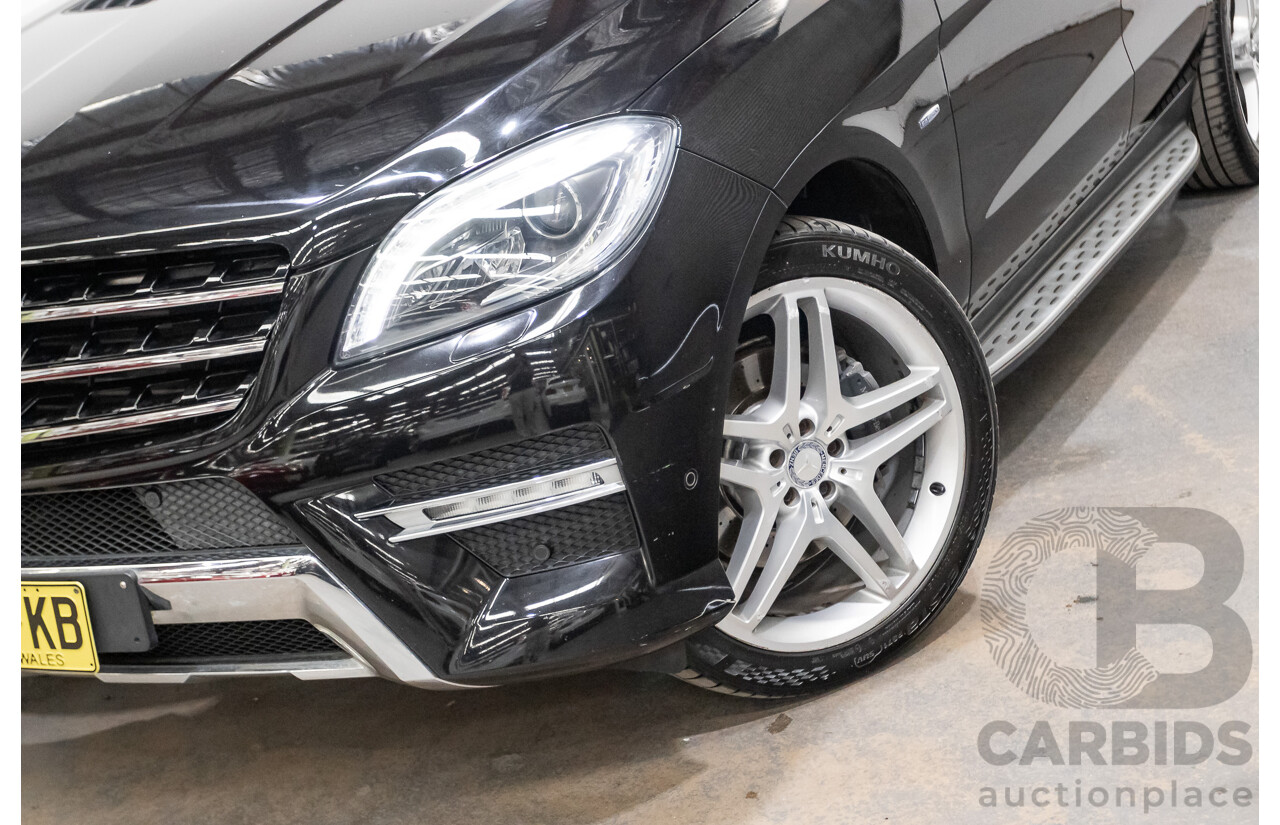 04/2012 Mercedes-Benz ML350 AMG Pack CDI Bluetec (4x4) 166 4d Wagon Obsidian Black Metallic Turbo Diesel 3.0L