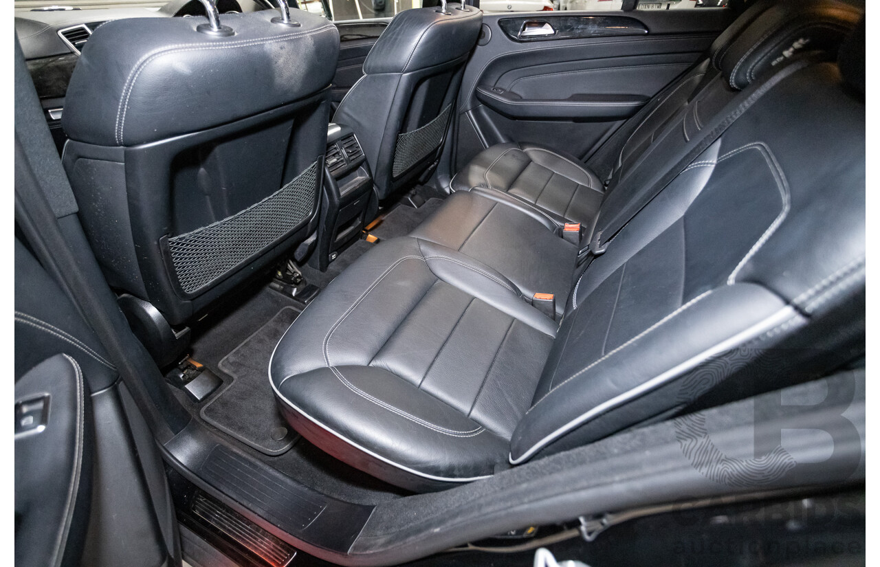 04/2012 Mercedes-Benz ML350 AMG Pack CDI Bluetec (4x4) 166 4d Wagon Obsidian Black Metallic Turbo Diesel 3.0L