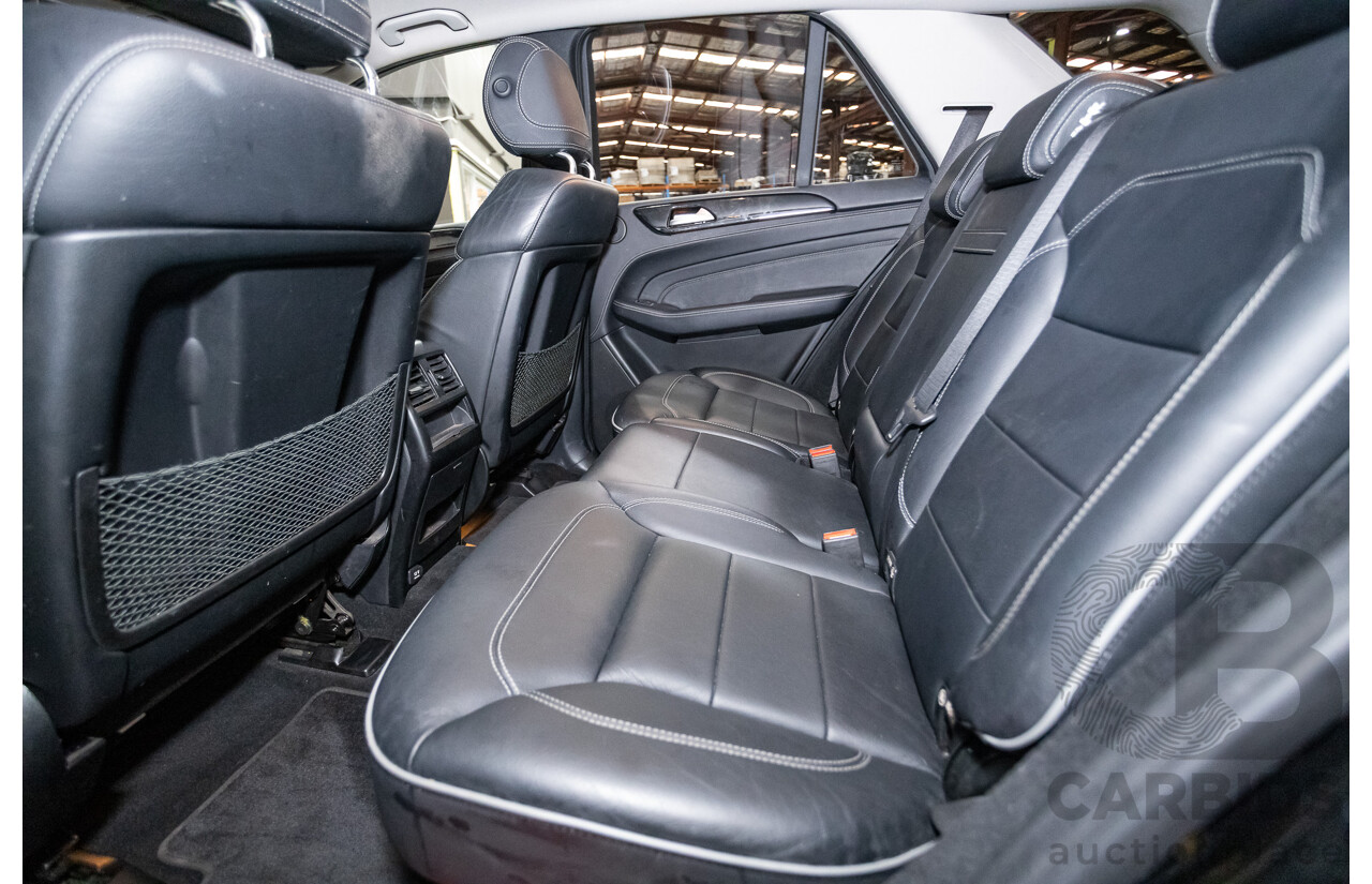 04/2012 Mercedes-Benz ML350 AMG Pack CDI Bluetec (4x4) 166 4d Wagon Obsidian Black Metallic Turbo Diesel 3.0L