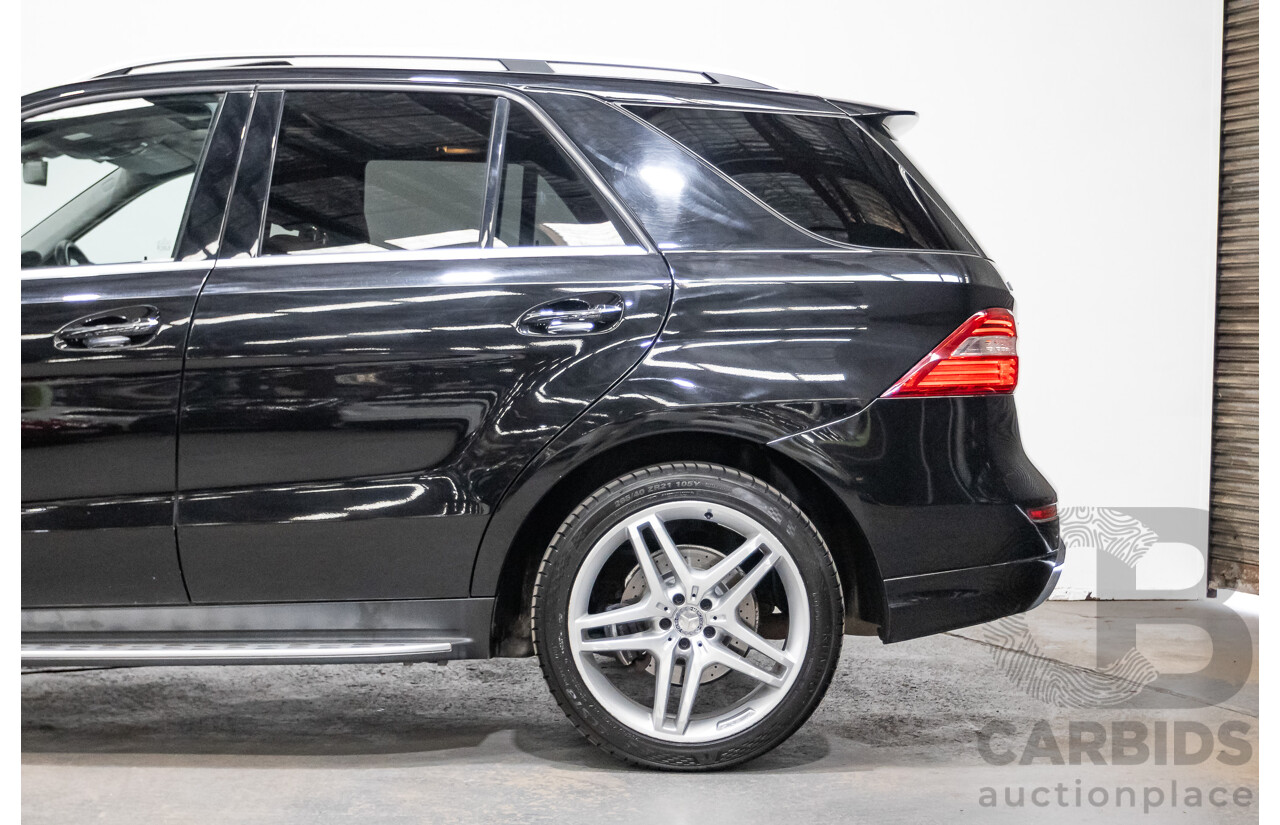 04/2012 Mercedes-Benz ML350 AMG Pack CDI Bluetec (4x4) 166 4d Wagon Obsidian Black Metallic Turbo Diesel 3.0L