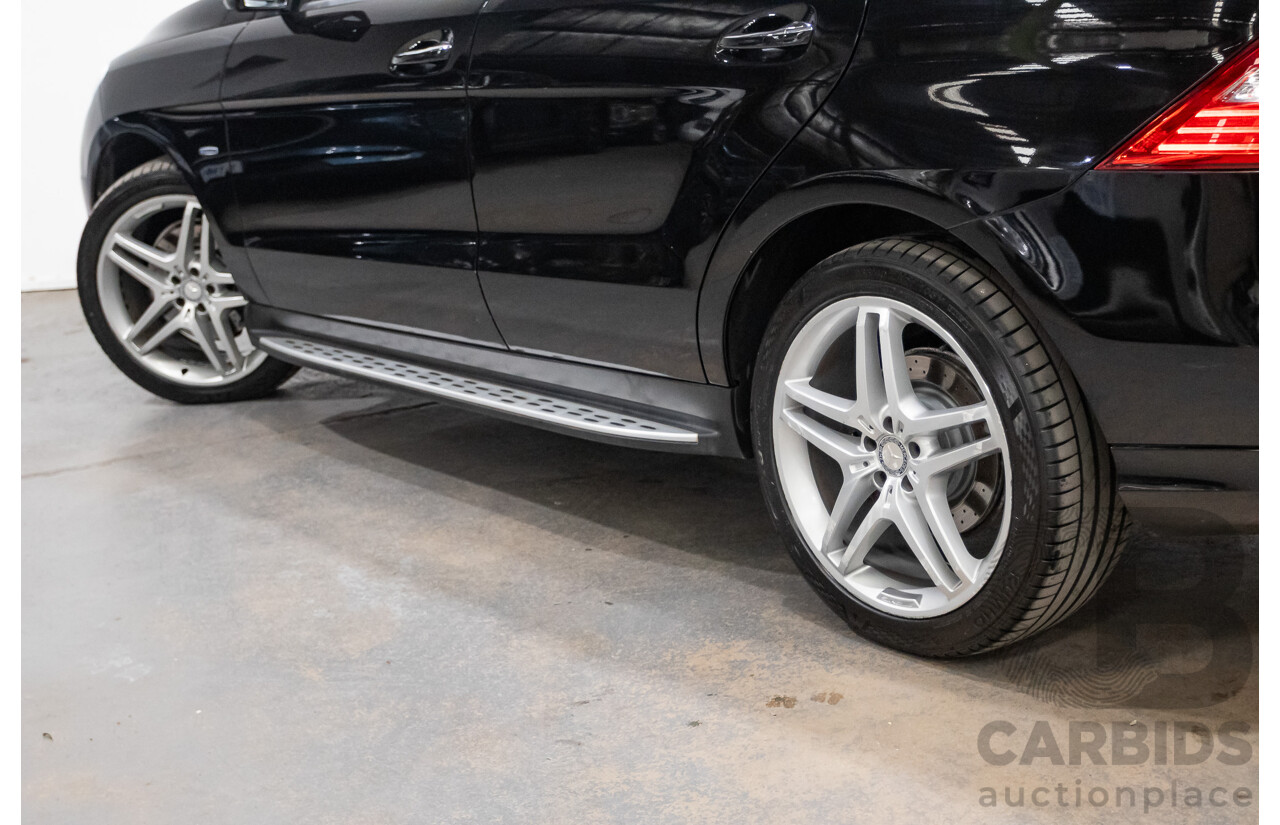 04/2012 Mercedes-Benz ML350 AMG Pack CDI Bluetec (4x4) 166 4d Wagon Obsidian Black Metallic Turbo Diesel 3.0L