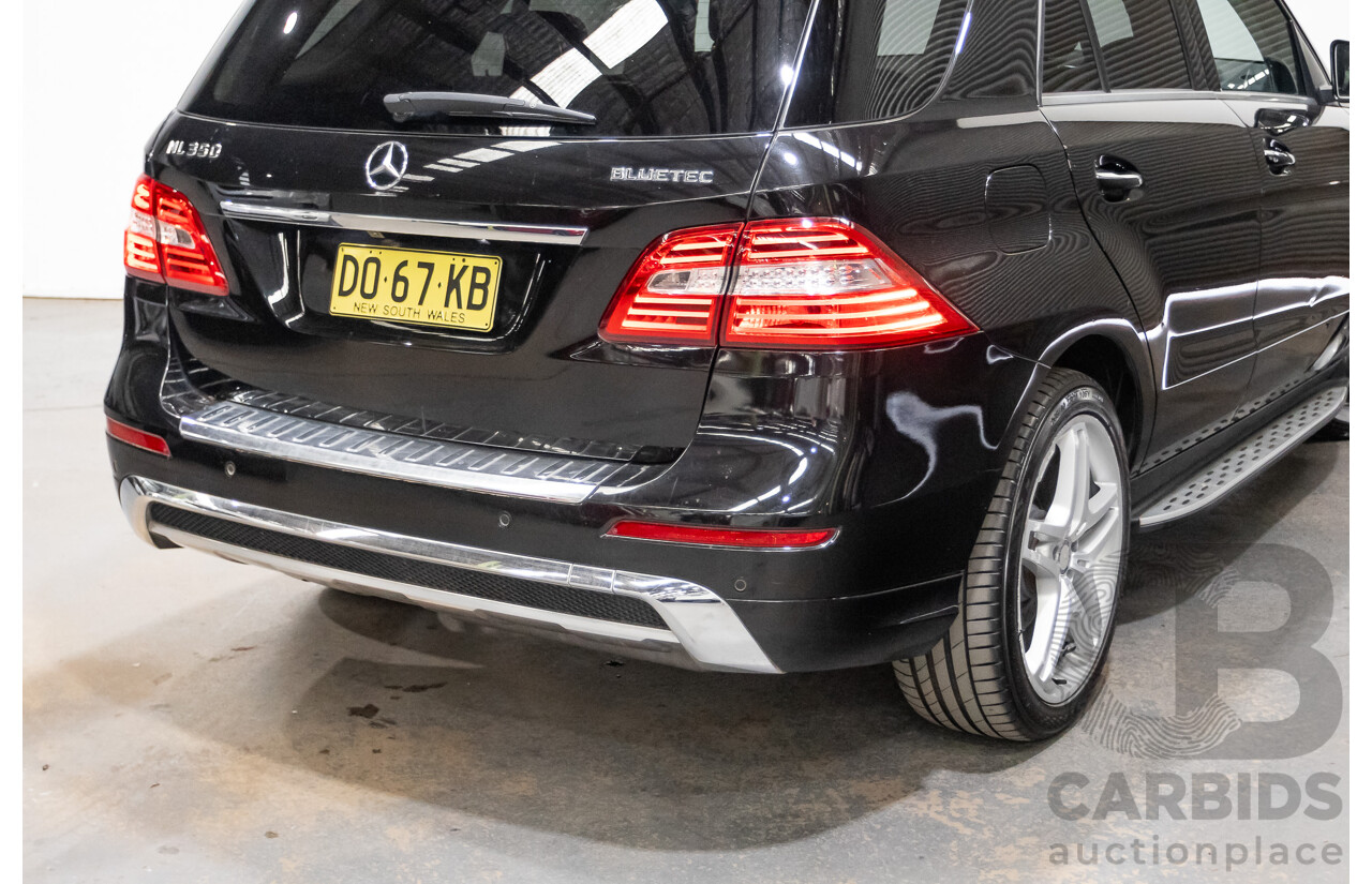 04/2012 Mercedes-Benz ML350 AMG Pack CDI Bluetec (4x4) 166 4d Wagon Obsidian Black Metallic Turbo Diesel 3.0L