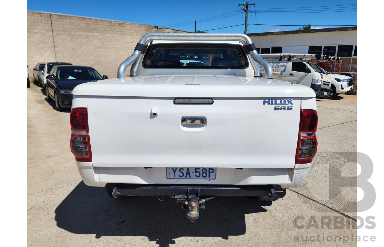 2/2012 Toyota Hilux SR5 (4x4) KUN26R MY12 Dual Cab P/Up White 3.0L