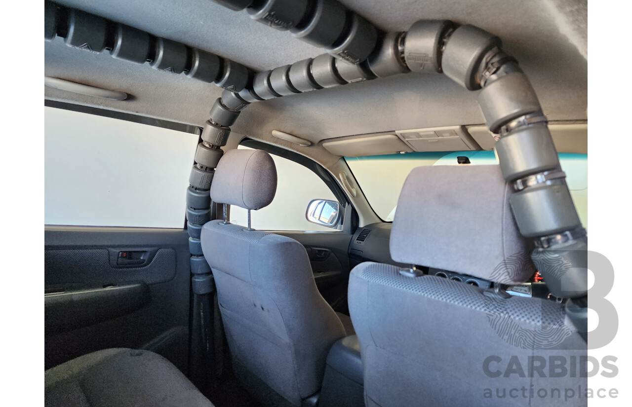 2/2012 Toyota Hilux SR5 (4x4) KUN26R MY12 Dual Cab P/Up White 3.0L