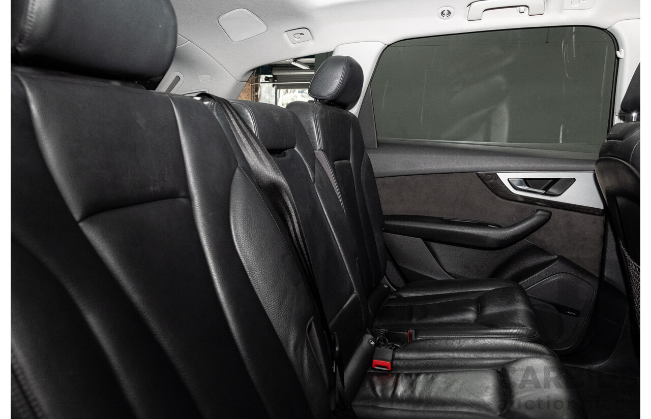 10/2015 Audi Q7 3.0 TDI Quattro (AWD) MY16 4M 4d Wagon Graphite Grey Metallic Turbo Diesel V6 3.0L