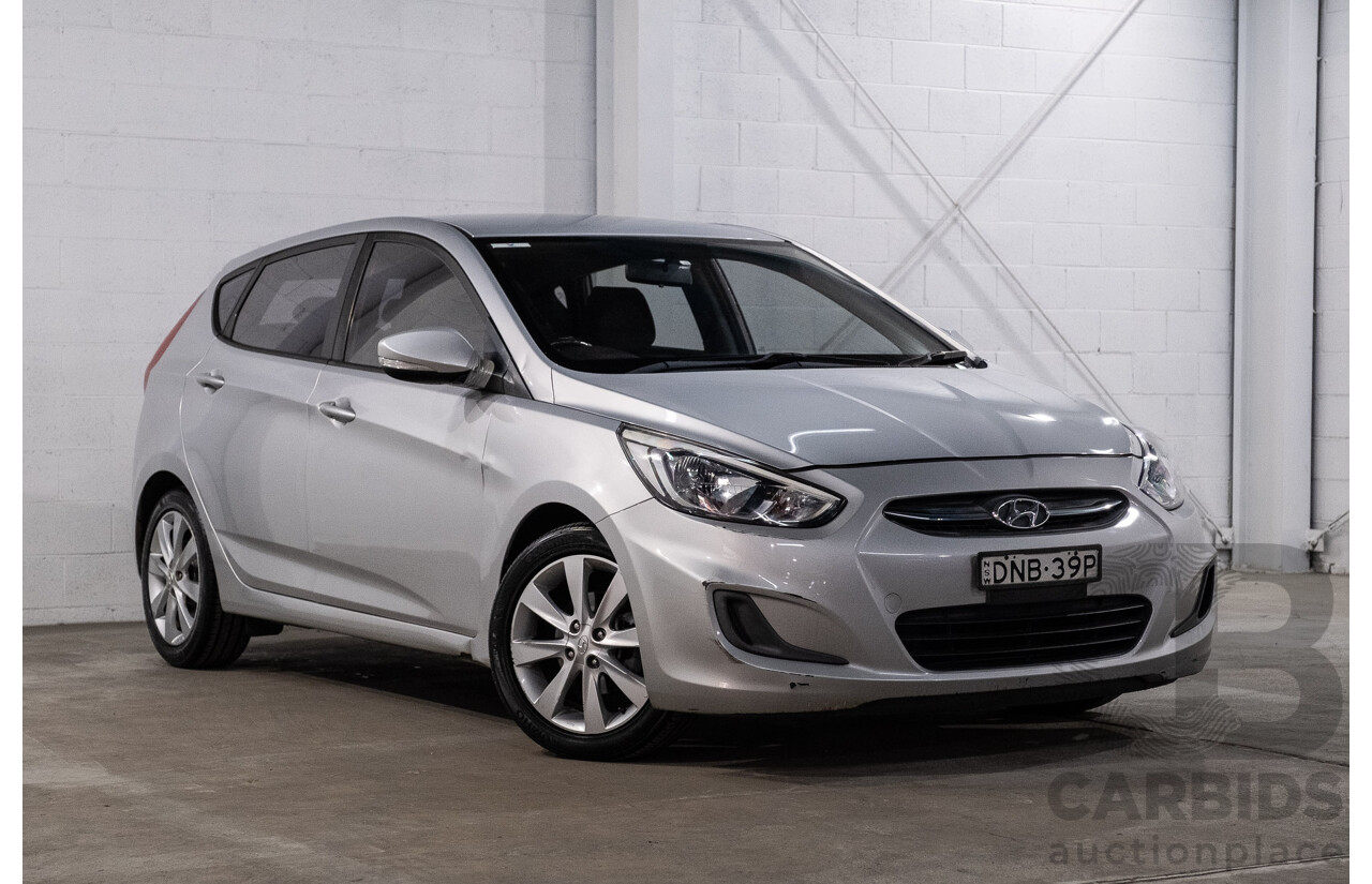 08/2017 Hyundai Accent Sport (FWD) RB6 MY18 5d Hatchback Lake Silver 1.6L