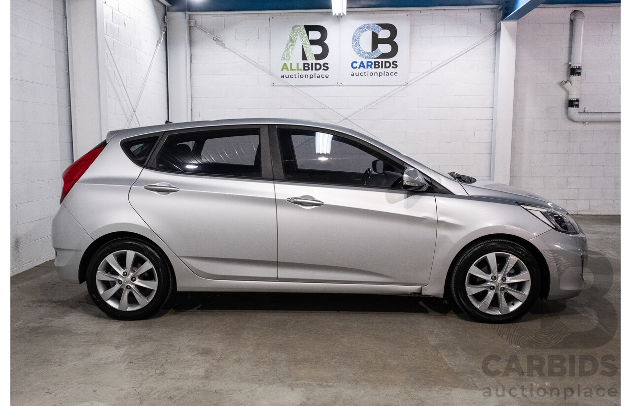 08/2017 Hyundai Accent Sport (FWD) RB6 MY18 5d Hatchback Lake Silver 1.6L