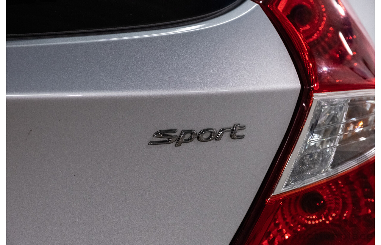 08/2017 Hyundai Accent Sport (FWD) RB6 MY18 5d Hatchback Lake Silver 1.6L